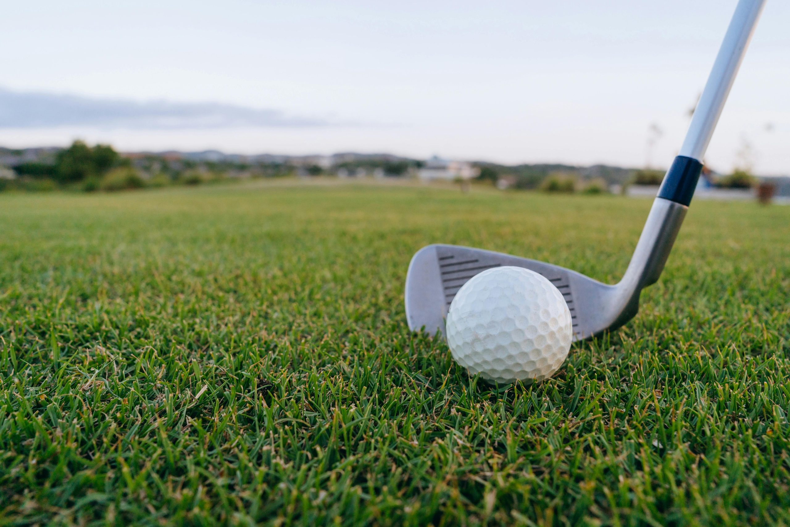 Sports Nutrition for Professional Golfers: Strategies for Elite Tournament Performance